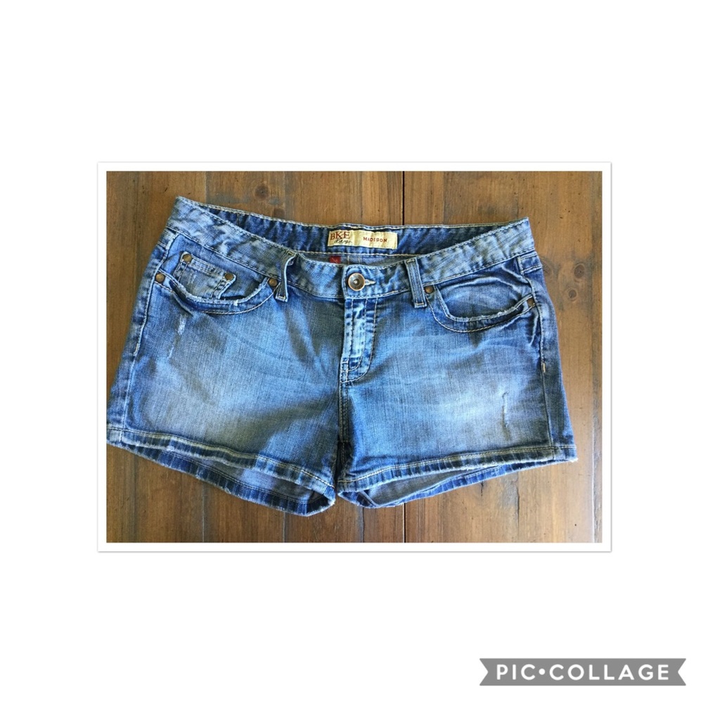 EUC BKE Madison Short Size 30